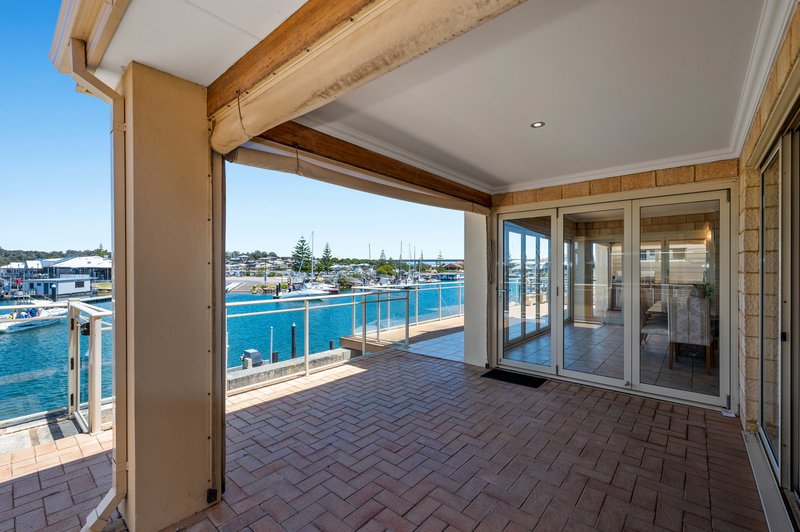 Photo - 23 Avocet Island Quays , Wannanup WA 6210 - Image 25