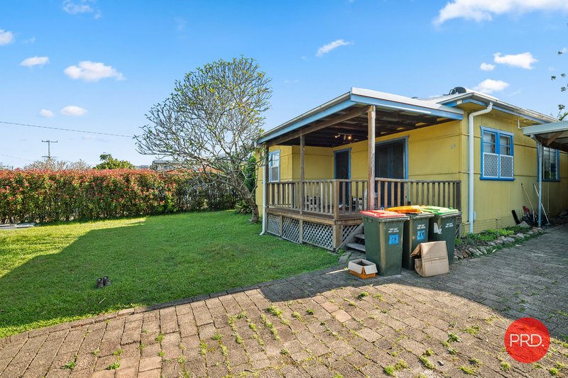 Photo - 23 Azalea Avenue, Coffs Harbour NSW 2450 - Image 2