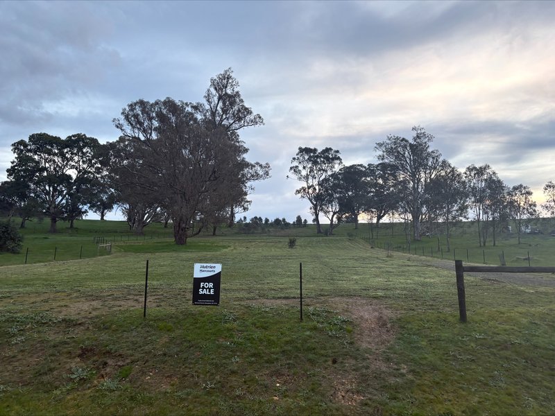 Photo - 23 Bainbridge Way, Alexandra VIC 3714 - Image 1