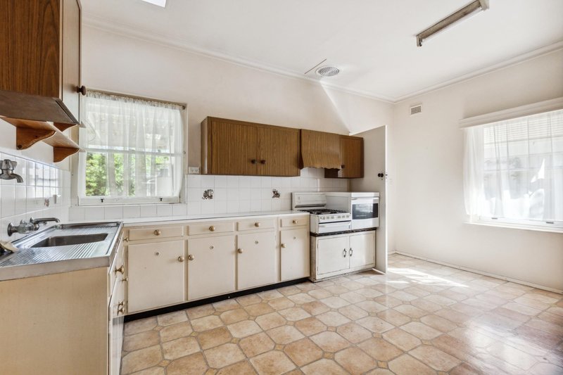 Photo - 23 Baker Street, Glengowrie SA 5044 - Image 4