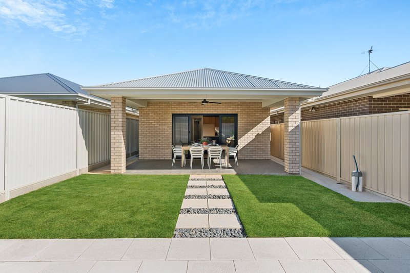 Photo - 23 Barker Avenue, Findon SA 5023 - Image 16