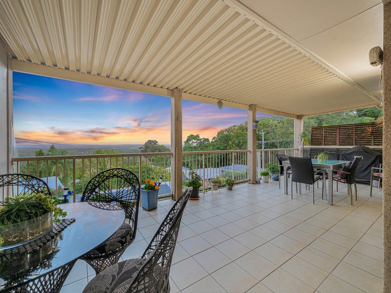 Photo - 2/3 Barnes Drive, Buderim QLD 4556 - Image 1