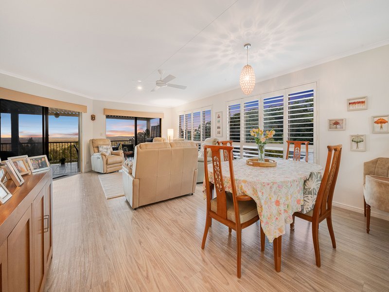 Photo - 2/3 Barnes Drive, Buderim QLD 4556 - Image 2