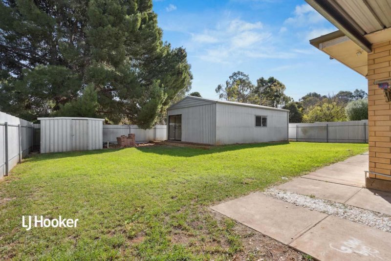 Photo - 23 Barrington Road, Elizabeth Downs SA 5113 - Image 17