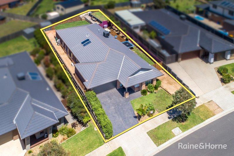 Photo - 23 Barwick Road, Sunbury VIC 3429 - Image 4