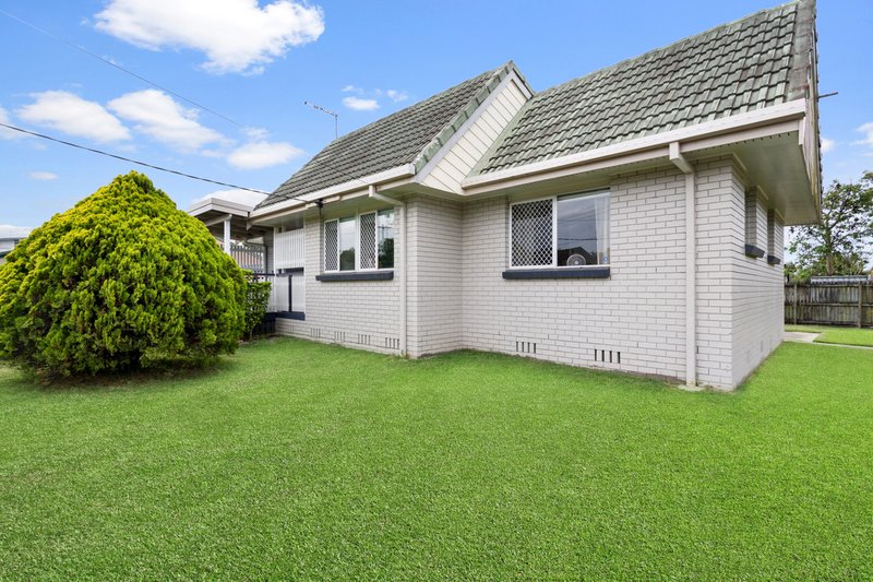 Photo - 23 Bateman Street, Deception Bay QLD 4508 - Image 12
