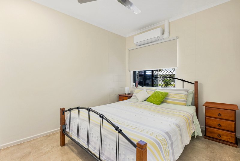 Photo - 23 Bathurst Drive, Bentley Park QLD 4869 - Image 11