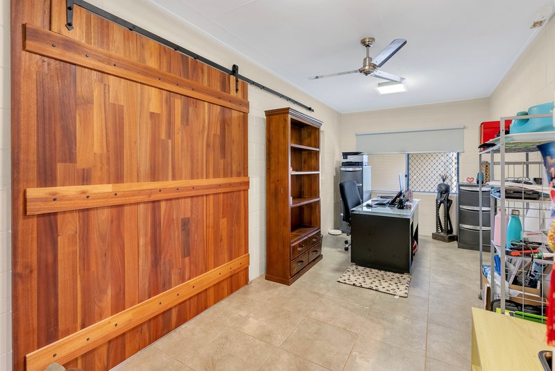 Photo - 23 Bathurst Drive, Bentley Park QLD 4869 - Image 13