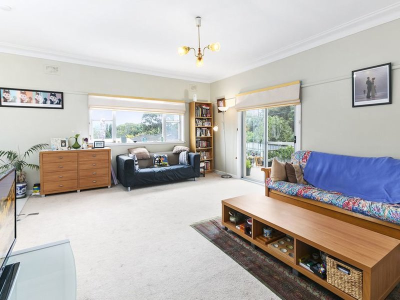 Photo - 23 Beaconsfield Street, Newport NSW 2106 - Image 3