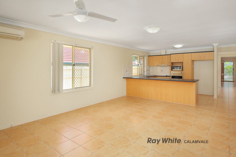 Photo - 23 Belmore Crescent, Forest Lake QLD 4078 - Image 3