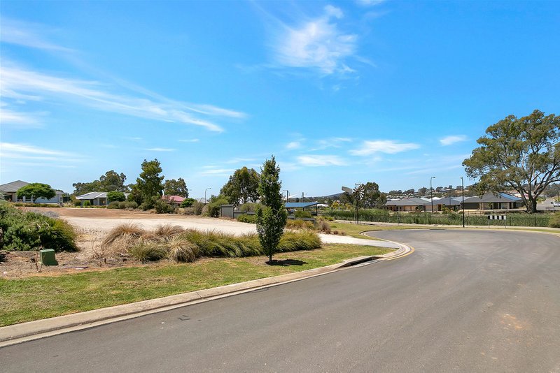 Photo - 23 Bentham Court, Mount Barker SA 5251 - Image 15