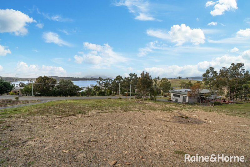 Photo - 23 Bernacchi Drive, Orford TAS 7190 - Image 9