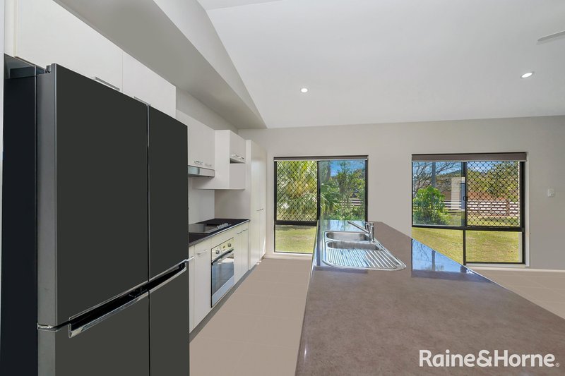 Photo - 23 Blackview Avenue, Black River QLD 4818 - Image 6