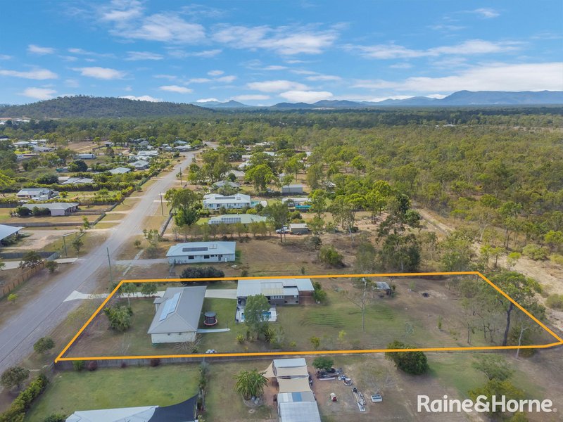 Photo - 23 Blackview Avenue, Black River QLD 4818 - Image 17