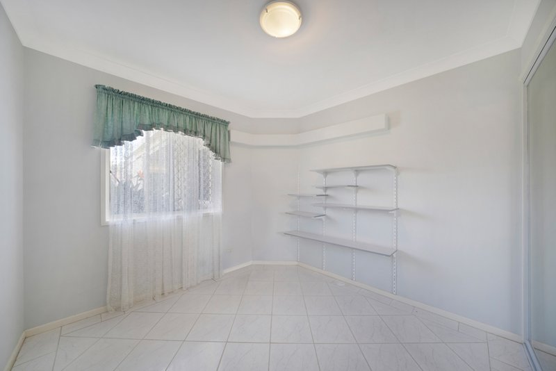 Photo - 23 Blatchford Drive, Murrumba Downs QLD 4503 - Image 13