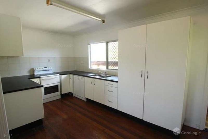 Photo - 23 Boardman Road, Kippa-Ring QLD 4021 - Image 3