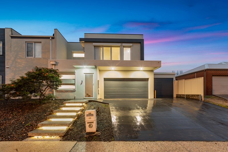 Photo - 23 Botanic Drive, Pakenham VIC 3810 - Image 1