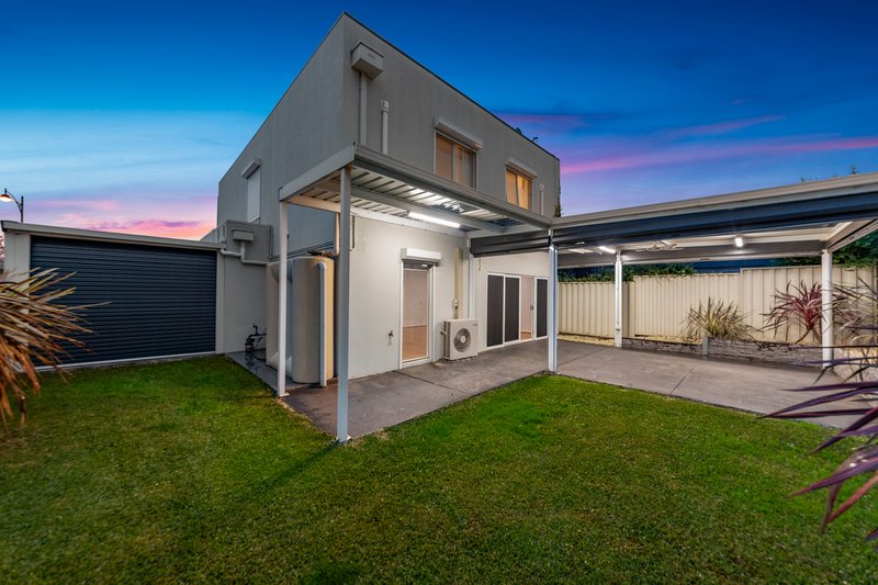 Photo - 23 Botanic Drive, Pakenham VIC 3810 - Image 23