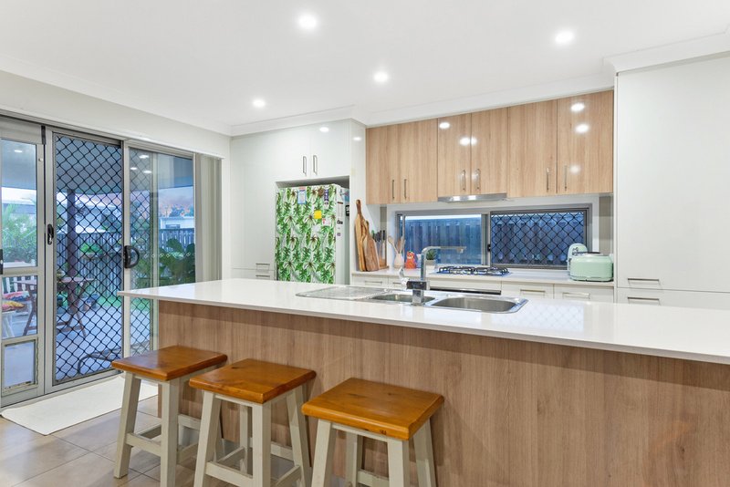 Photo - 23 Bottle Brush Circuit, Coomera QLD 4209 - Image 13