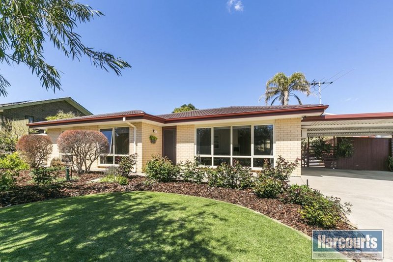 Photo - 23 Bounty Road, Hallett Cove SA 5158 - Image 2