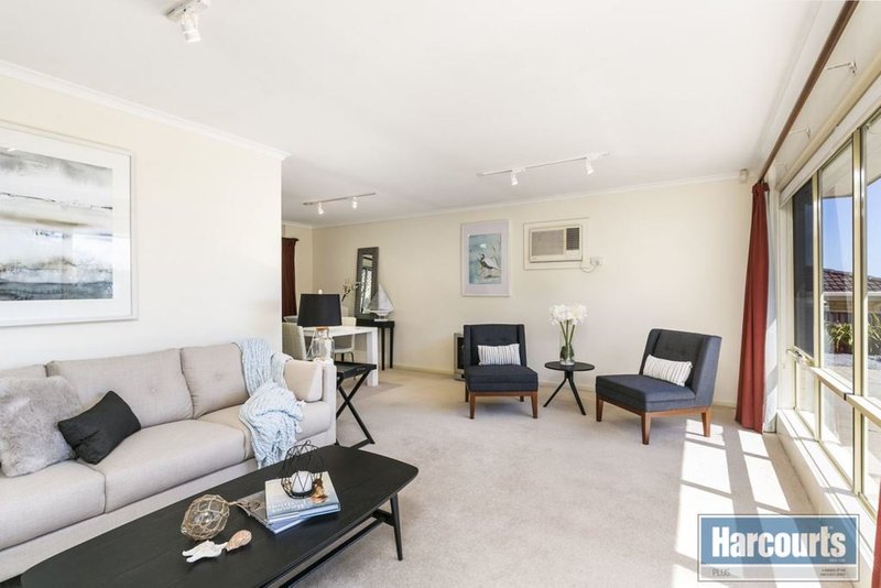 Photo - 23 Bounty Road, Hallett Cove SA 5158 - Image 4