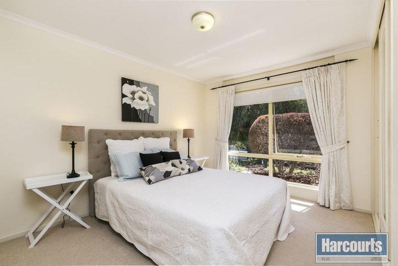 Photo - 23 Bounty Road, Hallett Cove SA 5158 - Image 9