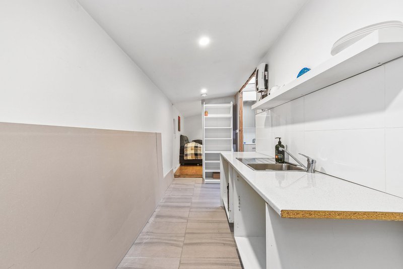 Photo - 23 Bracknell Street, Keysborough VIC 3173 - Image 6