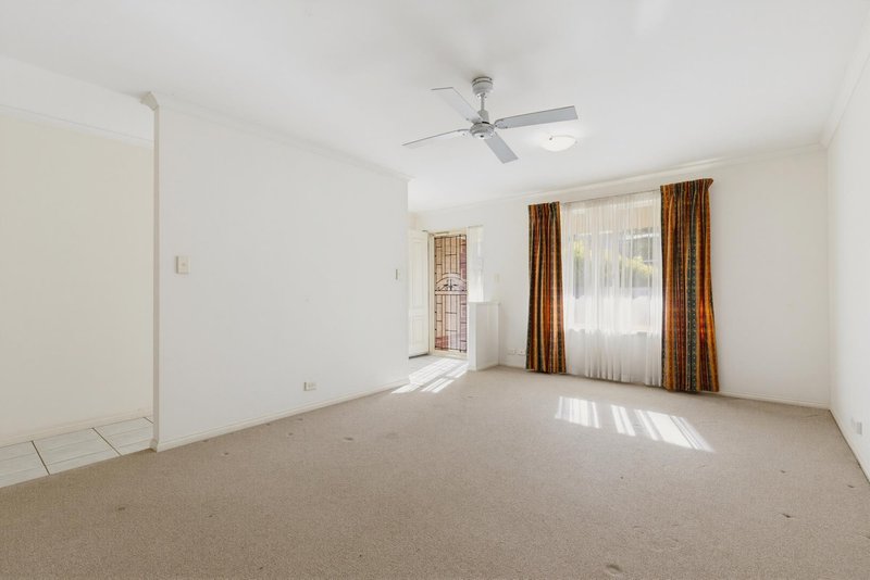 Photo - 23 Brigalow Avenue, Blackwood SA 5051 - Image 2