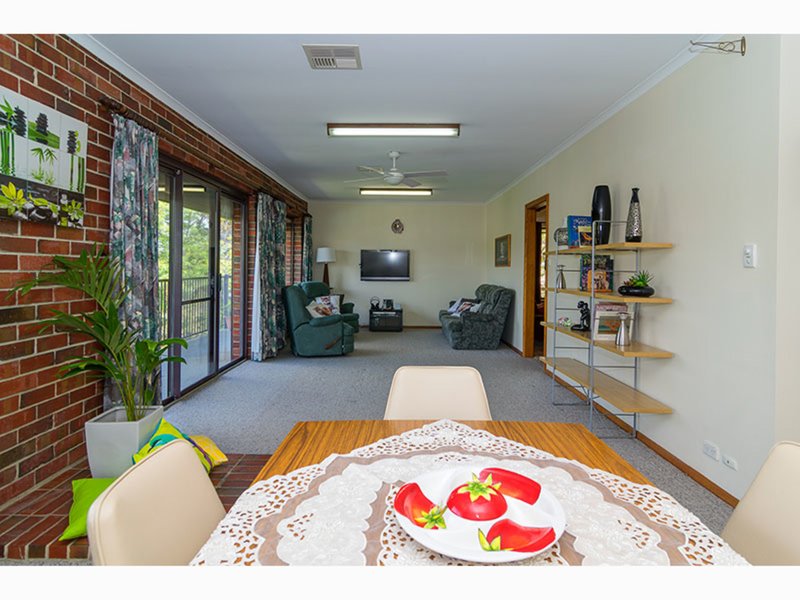 Photo - 23 Brightman Street, Flagstaff Hill SA 5159 - Image 7