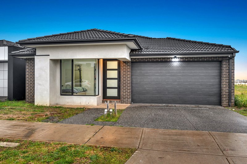 23 Bringa Drive, Mickleham VIC 3064