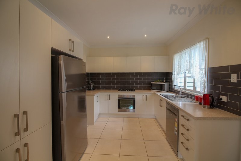 Photo - 23 Brisbane Road, Newtown QLD 4305 - Image 3