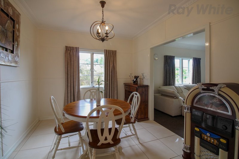 Photo - 23 Brisbane Road, Newtown QLD 4305 - Image 10