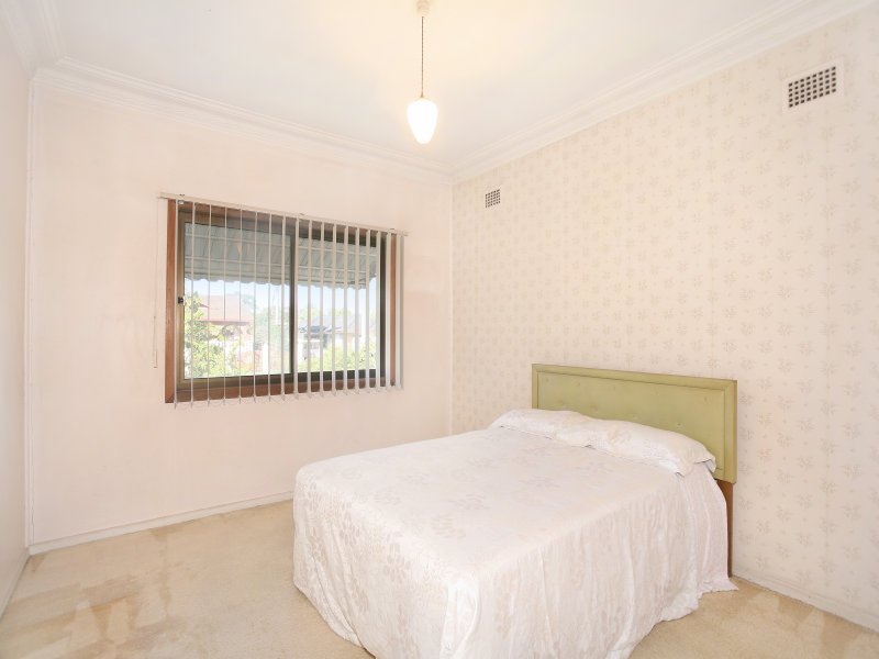 Photo - 23 Bristol Street, Merrylands NSW 2160 - Image 3