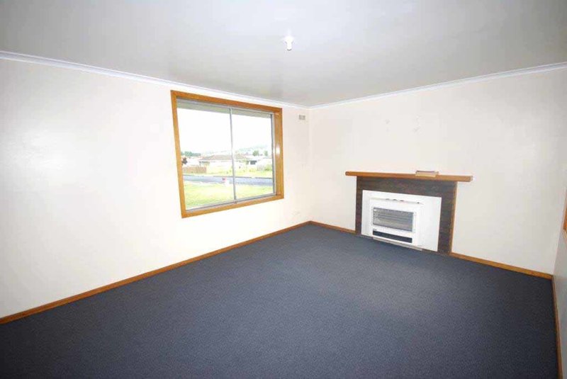 Photo - 23 Britten Street, New Norfolk TAS 7140 - Image 2