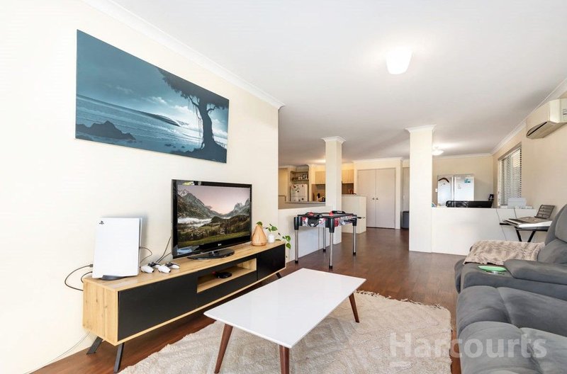 Photo - 23 Broadford Avenue, Butler WA 6036 - Image 6