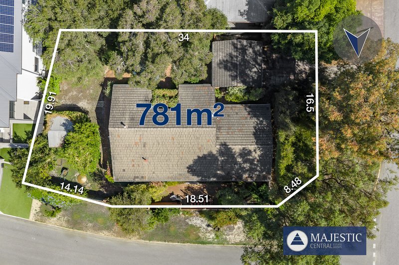 Photo - 23 Broadhurst Crescent, Bateman WA 6150 - Image 1