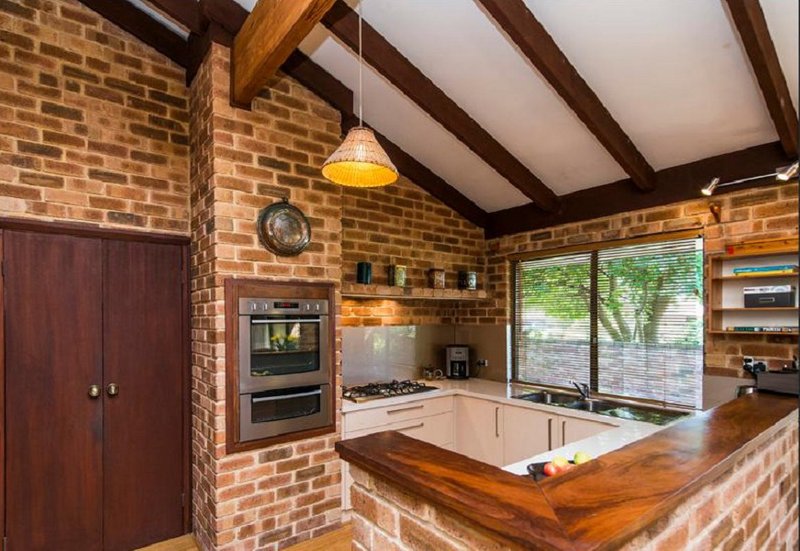 Photo - 23 Broadhurst Crescent, Bateman WA 6150 - Image 11