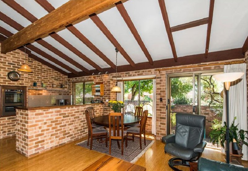 Photo - 23 Broadhurst Crescent, Bateman WA 6150 - Image 13