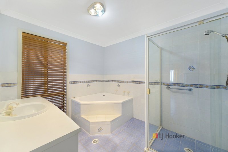 Photo - 23 Bromley Court, Lake Haven NSW 2263 - Image 12