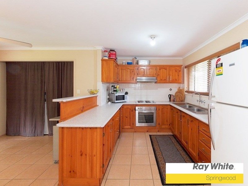 Photo - 23 Brompton Street, Rochedale South QLD 4123 - Image 4