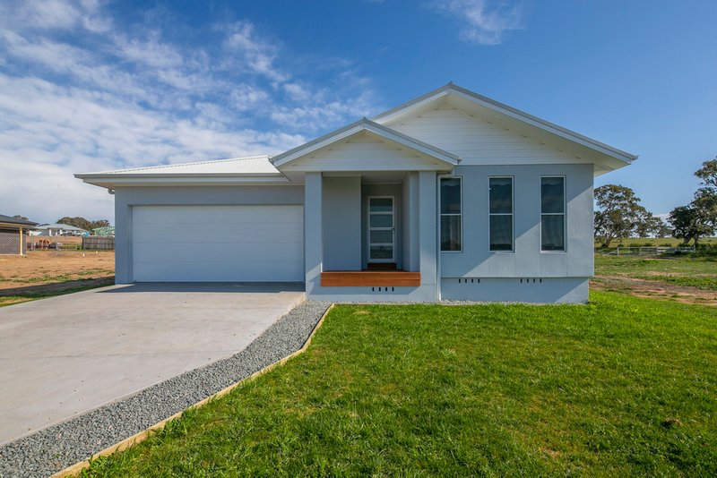 23 Brooklands Circuit, Goulburn NSW 2580