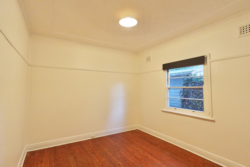 Photo - 23 Brooks Street, Cooks Hill NSW 2300 - Image 6