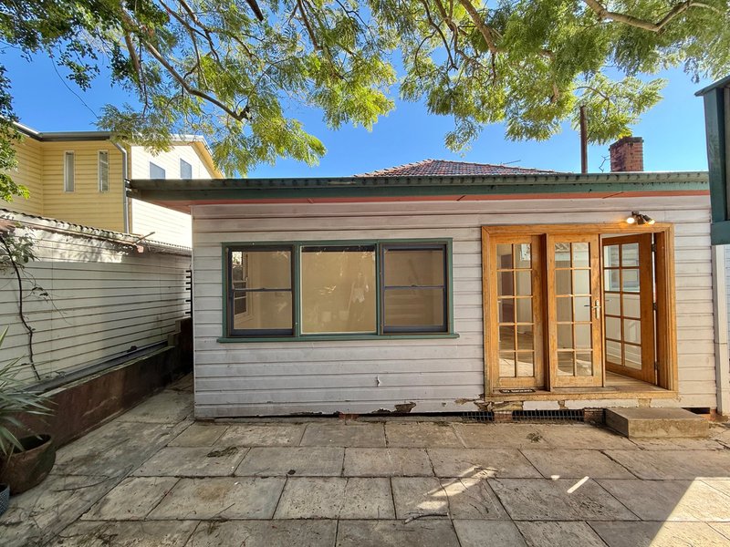 Photo - 23 Brooks Street, Cooks Hill NSW 2300 - Image 15