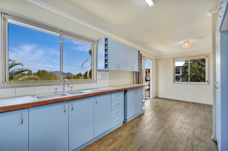 Photo - 23 Bryant Street, Agnes Water QLD 4677 - Image 4