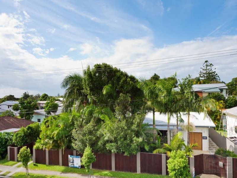 Photo - 23 Buccleugh Street, Moffat Beach QLD 4551 - Image 3