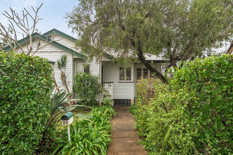 Photo - 23 Buckland Road, Nundah QLD 4012 - Image 2