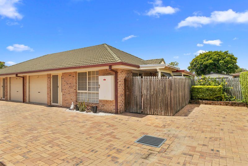 2/3 Bunowen Street, Ferny Grove QLD 4055