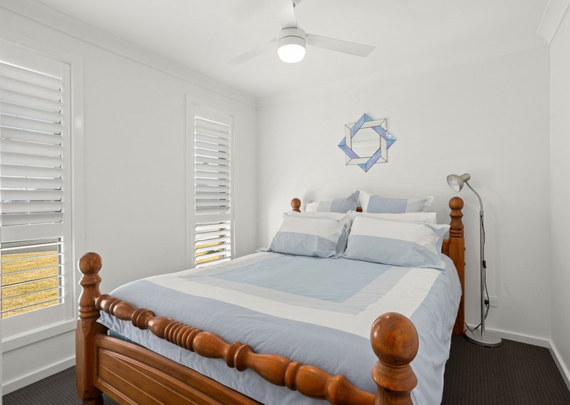 Photo - 23 Bunyan Avenue, Old Bar NSW 2430 - Image 7