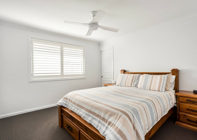 Photo - 23 Bunyan Avenue, Old Bar NSW 2430 - Image 9