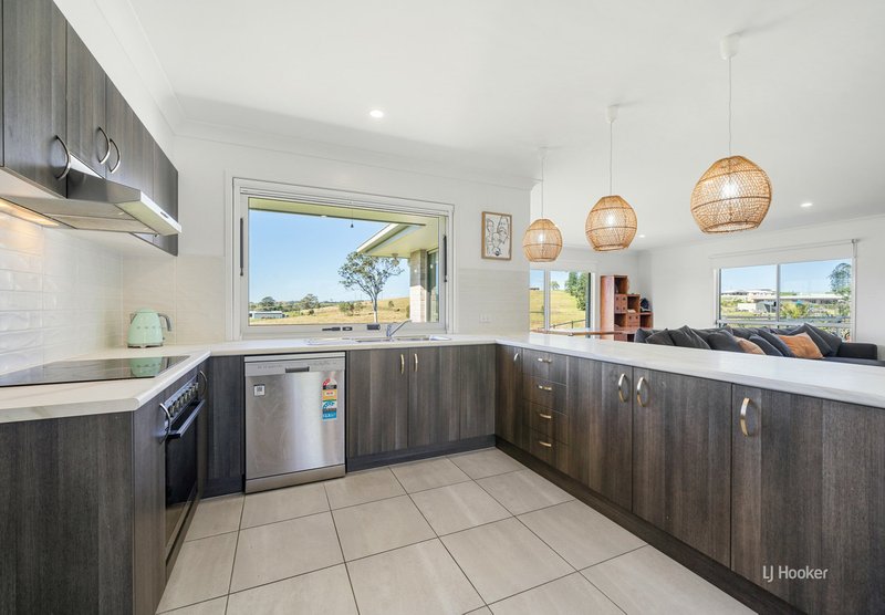 Photo - 23 Caballo Way, Winya QLD 4515 - Image 2